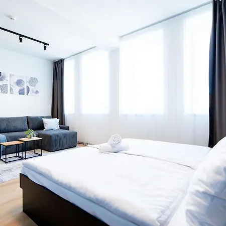 Azure Apartmán *